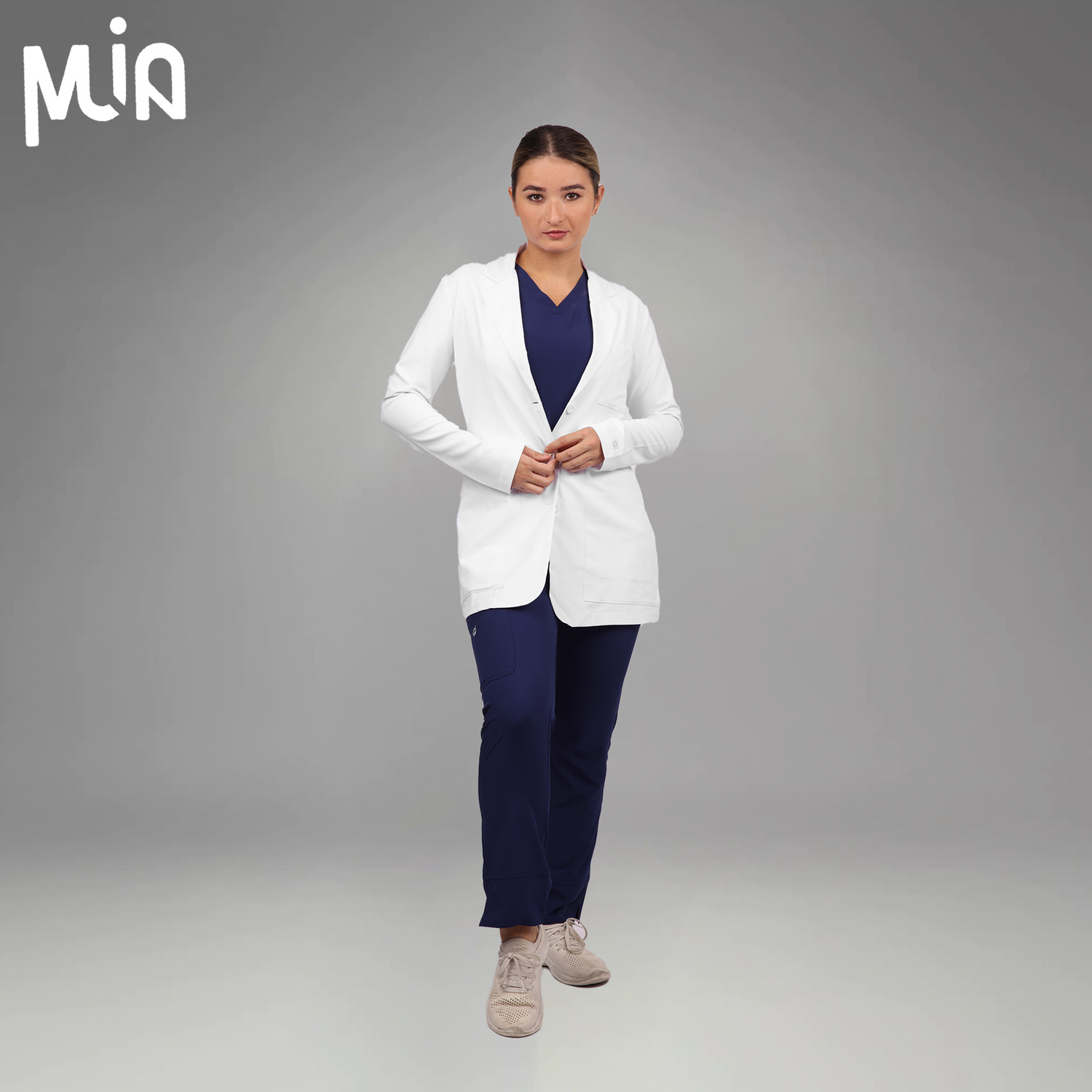 ميا اسينس لاب كوت نسائي LC712